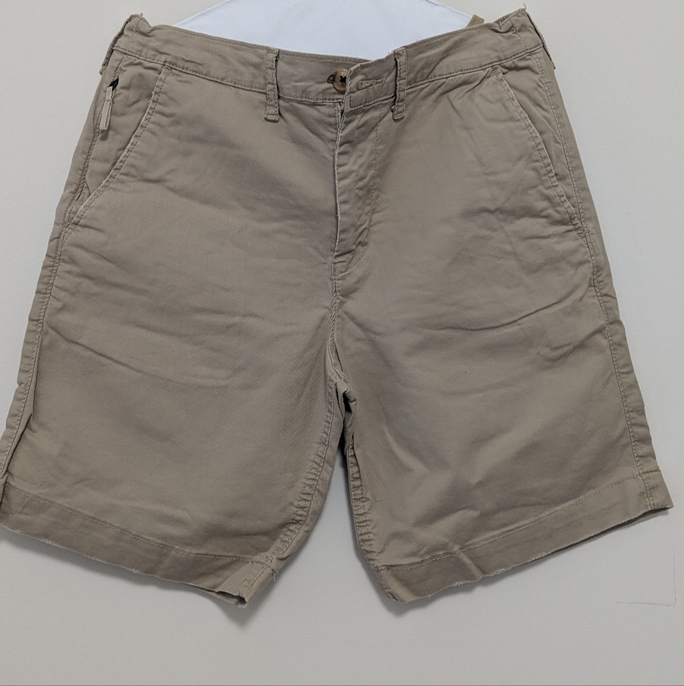 NWOT American Eagle Next Level Flex Men's Beige Chino Classic Shorts.